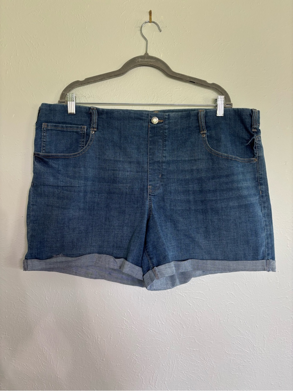 Time and Tru Dark Blue Rolled Hem Denim Shorts